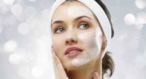 18 Ide Unik Facial di Rumah