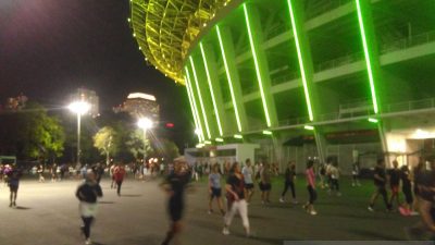 Olahraga di Malam Hari, Kenikmatan dan Manfaatnya yang Luar Biasa!