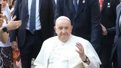 Tokoh Terkenal yang Hidup dengan Satu Paru-paru, Termasuk Paus Fransiskus di Antara Mereka