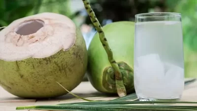 7 Grup Orang yang dimaksud Tidak Boleh Minum Air Kelapa, Penderita Gagal Ginjal Waspada