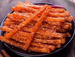 BPOM Temukan Bakteri Sangat Membahayakan pada Jajanan China Latiao, Picu Keracunan